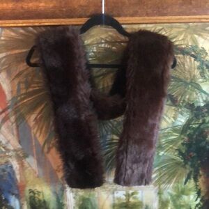New Faux Mink Stole Brown 61 inches long Never Worn